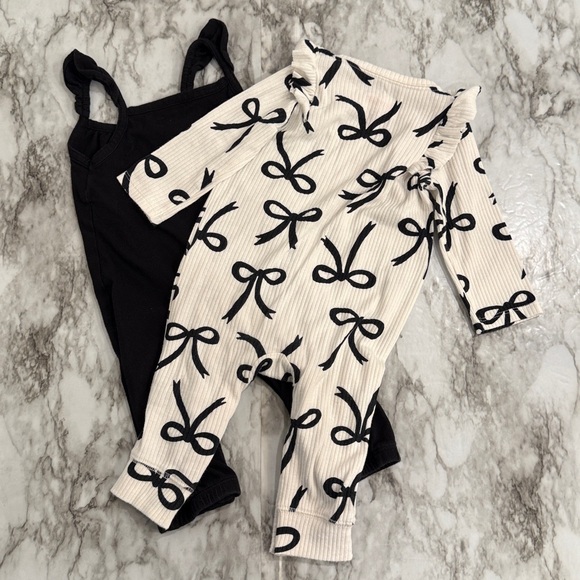 Footless Outfit Bundle - Picture 2 of 3